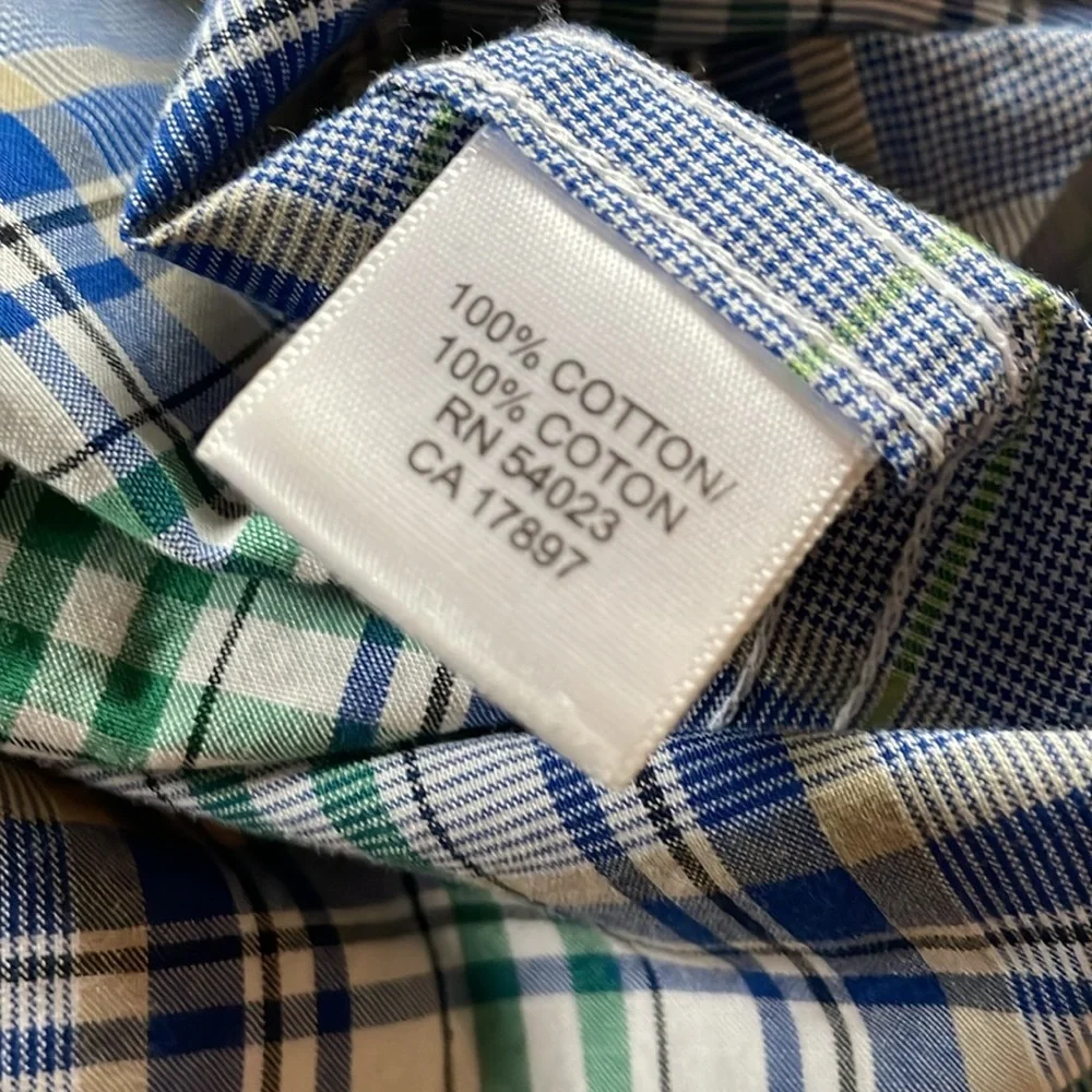 Banana Republic plaid button down shirt large